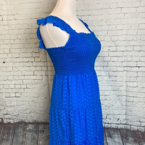 Alice+Olivia KIZZIE SMOCKED FLUTTER SLEEVE TIERED MAXI DRESS SZ 2 Blue Romantic - Picture 11 of 16